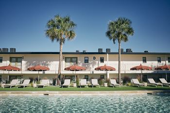Resort-style swimming pool